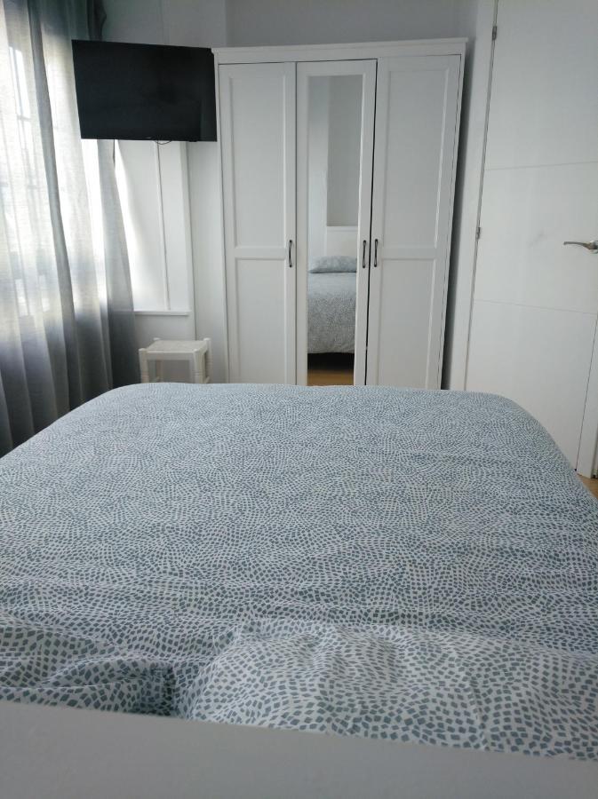 Estudio. Sada, A Coruna. المظهر الخارجي الصورة
